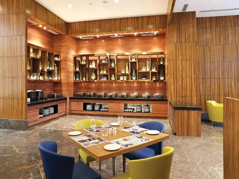Lemon Tree Hotel, Sohna Road image
