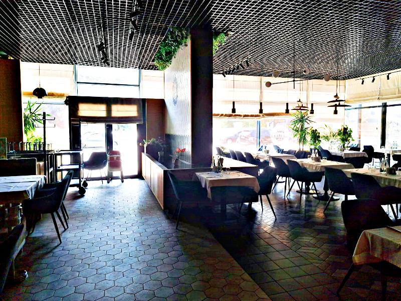 Platinia Hotel