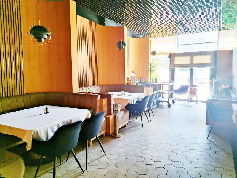 Platinia Hotel