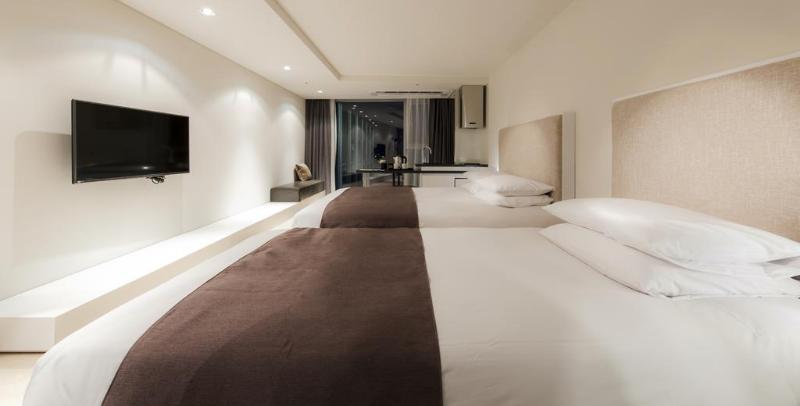 Brown Suites Jeju Hotel & Resort