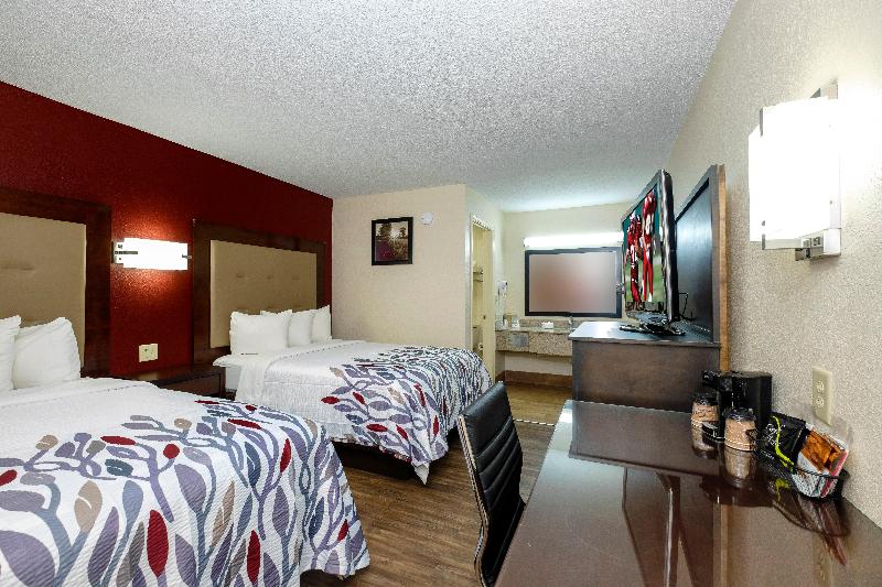 Red Roof Inn Columbus, MS image