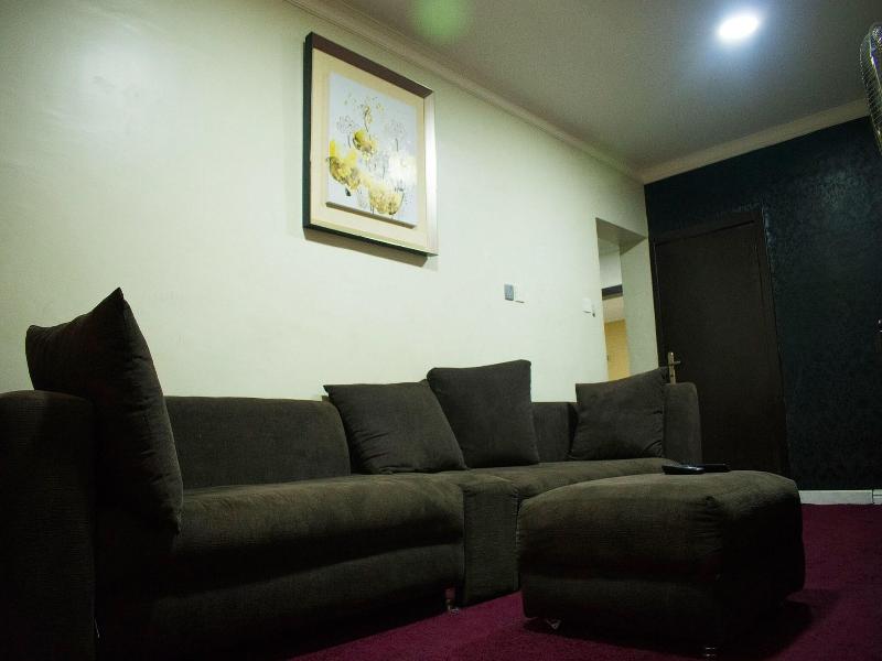 Sugarland Apartments V/I image