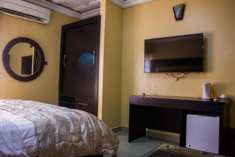 Sylvalink Suites Lekki — exterior view