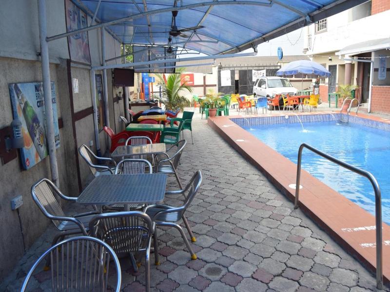 De elites Pool Bar & Inn image