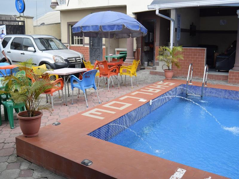 De elites Pool Bar & Inn image