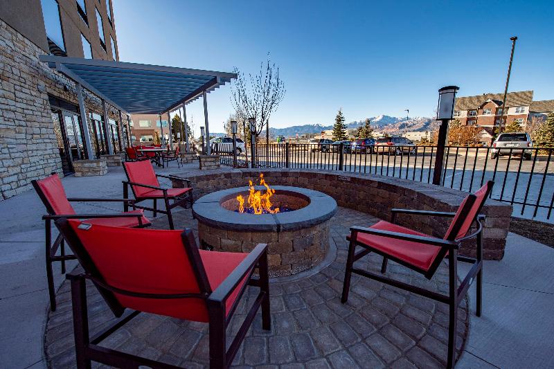 Holiday Inn Express Colorado Springs Afa Northgate image