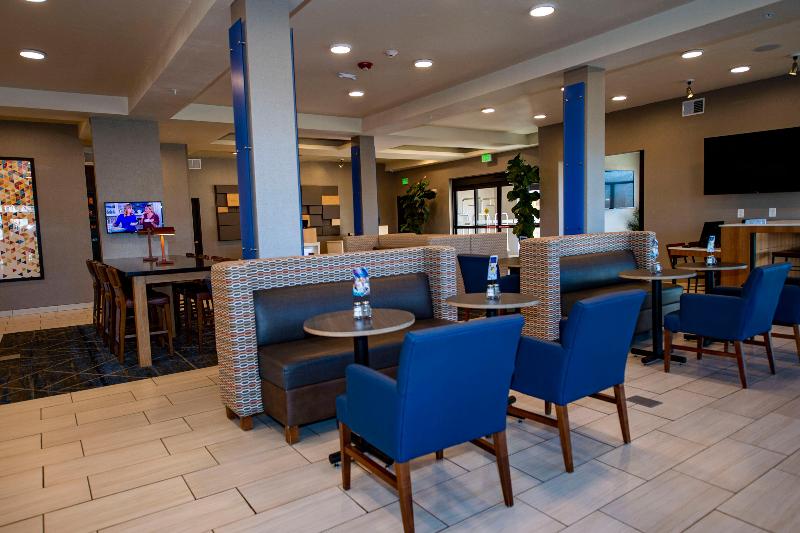Holiday Inn Express Colorado Springs Afa Northgate image