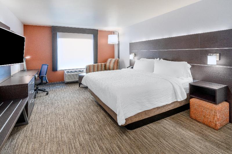 Holiday Inn Express Colorado Springs Afa Northgate image