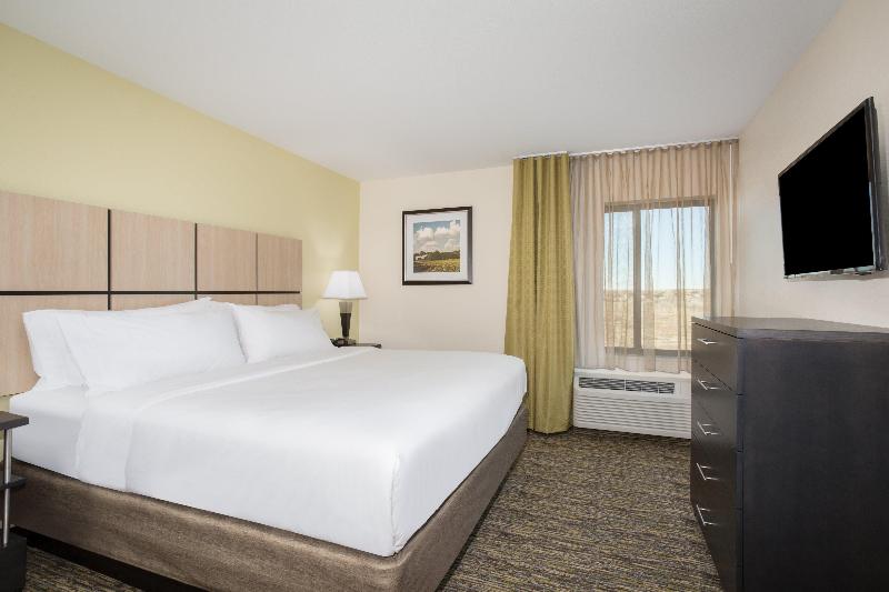 Candlewood Suites Pueblo North image