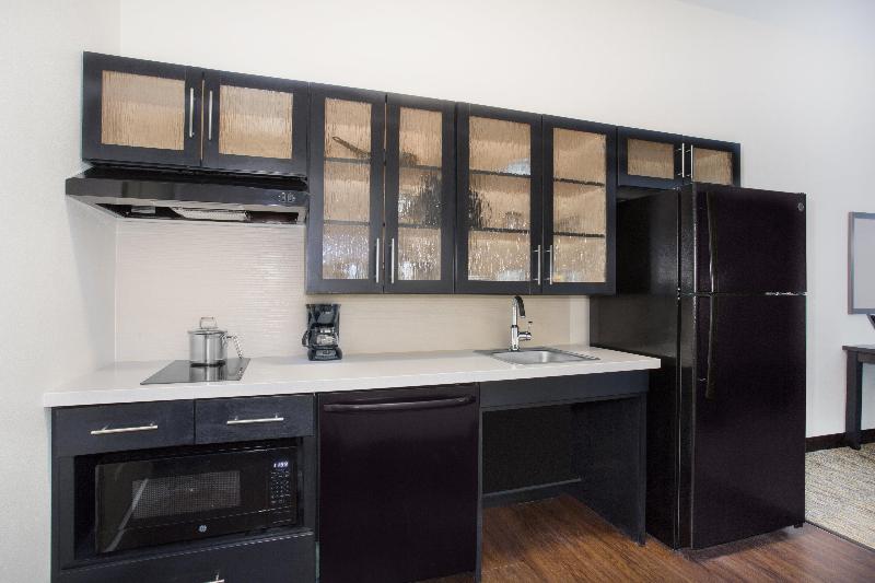 Candlewood Suites Pueblo North image