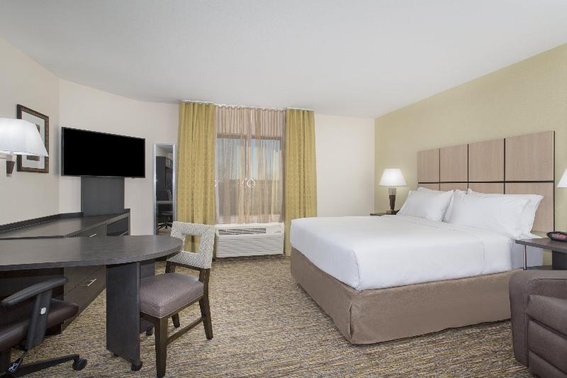 Candlewood Suites Pueblo North image