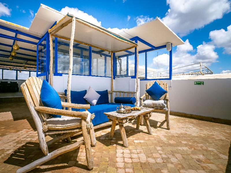 Riad Blue Eyes image