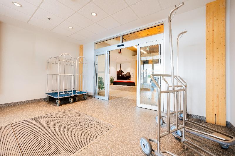 Holiday Inn Express and Suites Trois Rivieres