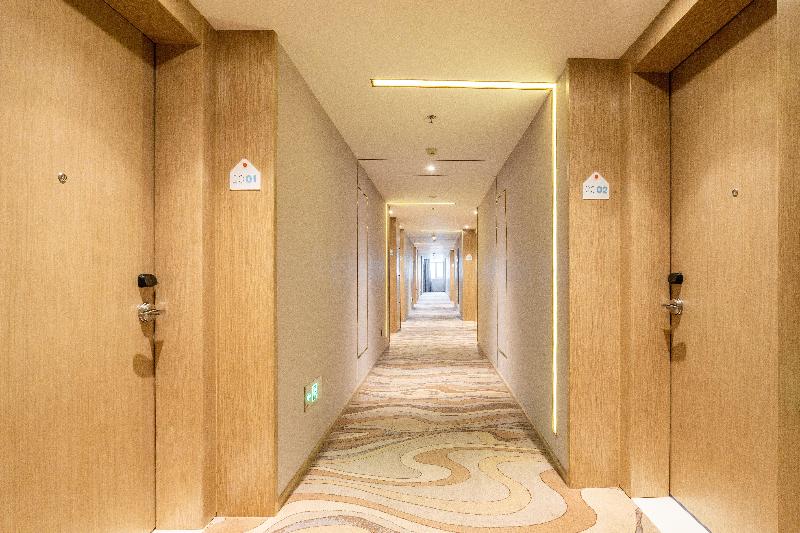 Holiday Inn Express Anshan Downtown image