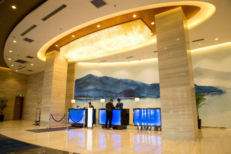 Holiday Inn Express Anshan Downtown image