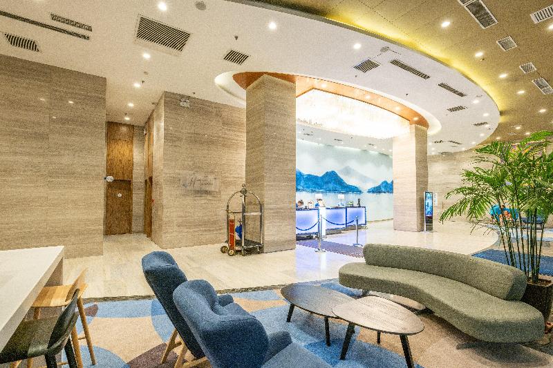Holiday Inn Express Anshan Downtown image