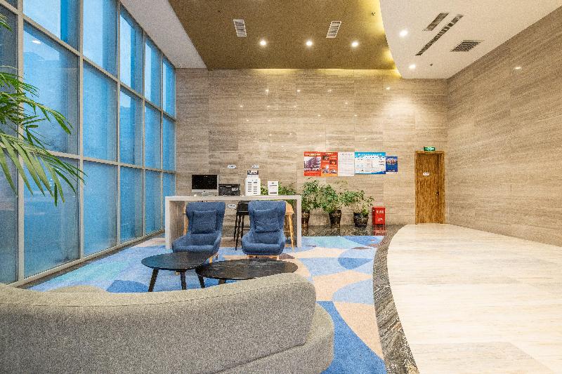 Holiday Inn Express Anshan Downtown image