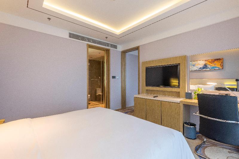 Holiday Inn Express Anshan Downtown image