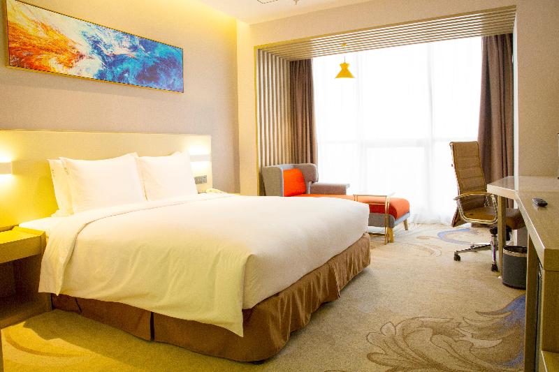 Holiday Inn Express Anshan Downtown image