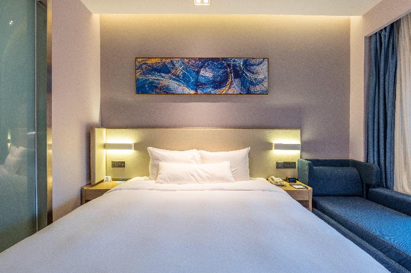 Holiday Inn Express Anshan Downtown image