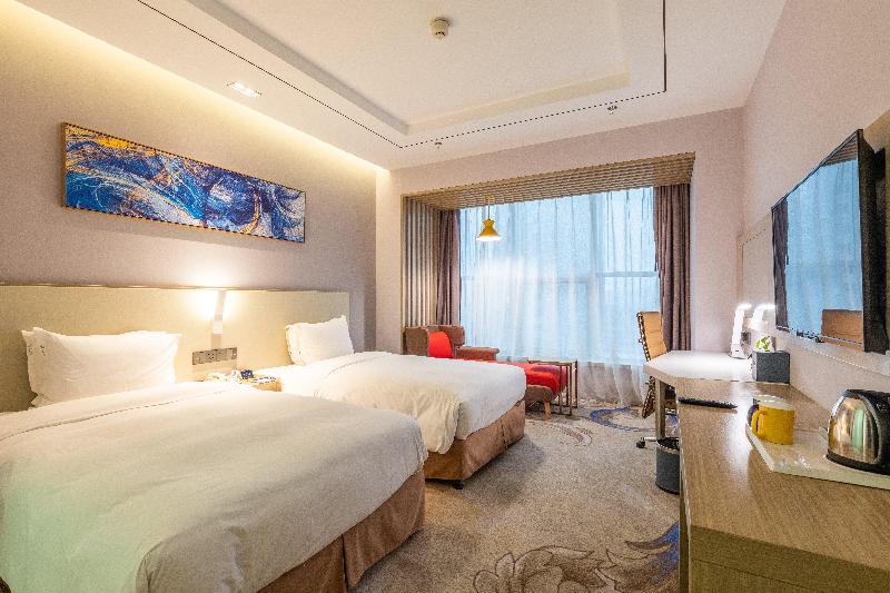 Holiday Inn Express Anshan Downtown image