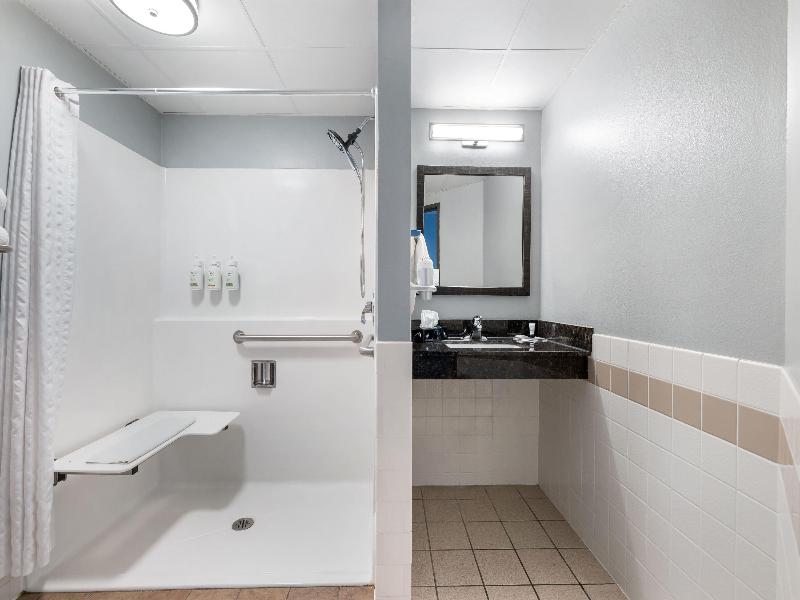 Americinn By Wyndham Aberdeen - Event Center image