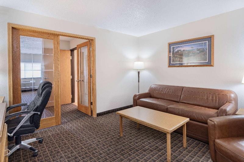 Americinn By Wyndham Aberdeen - Event Center image