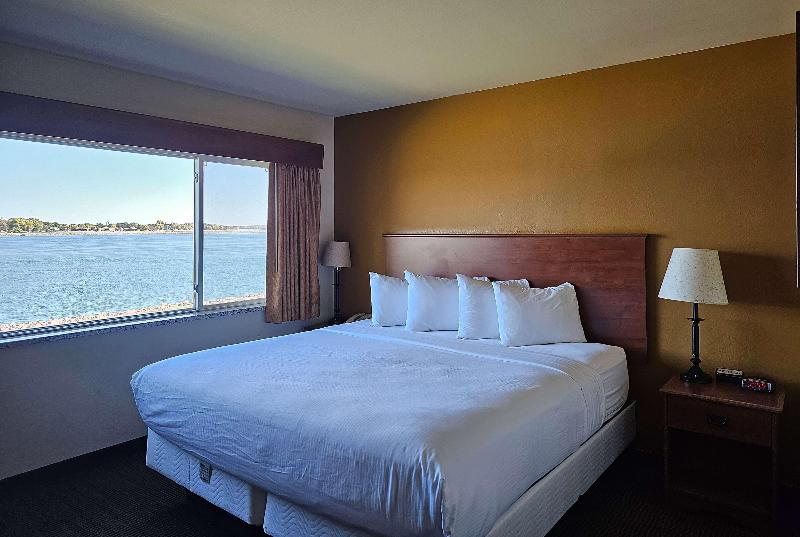 AmericInn by Wyndham Fort Pierre image