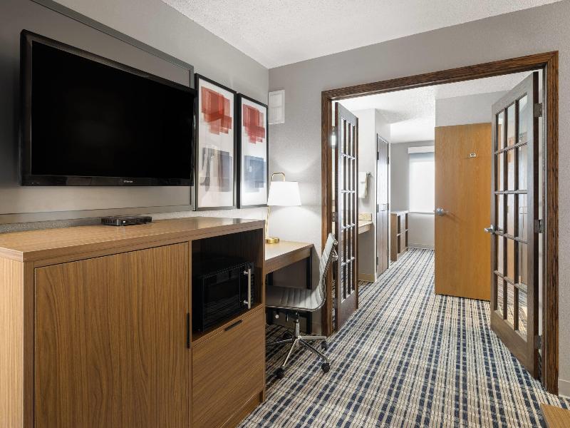 AmericInn by Wyndham Muscatine image