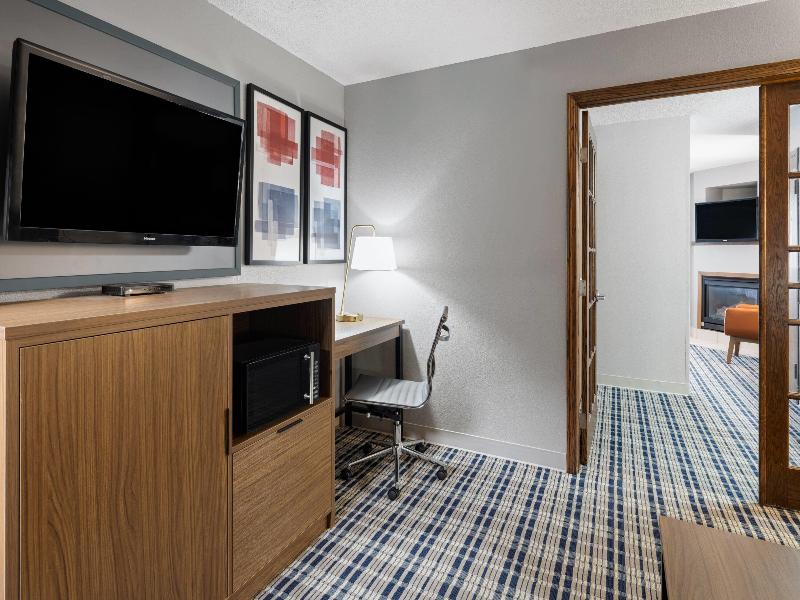 AmericInn by Wyndham Muscatine image