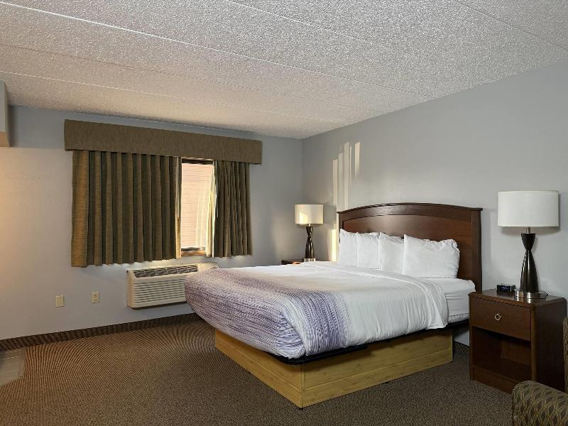 AmericInn by Wyndham Sioux Falls image