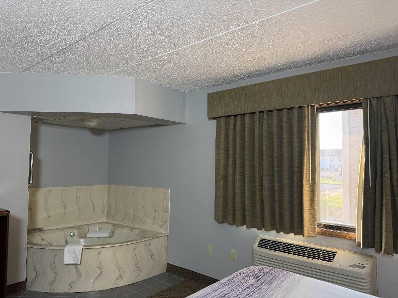 AmericInn by Wyndham Sioux Falls image