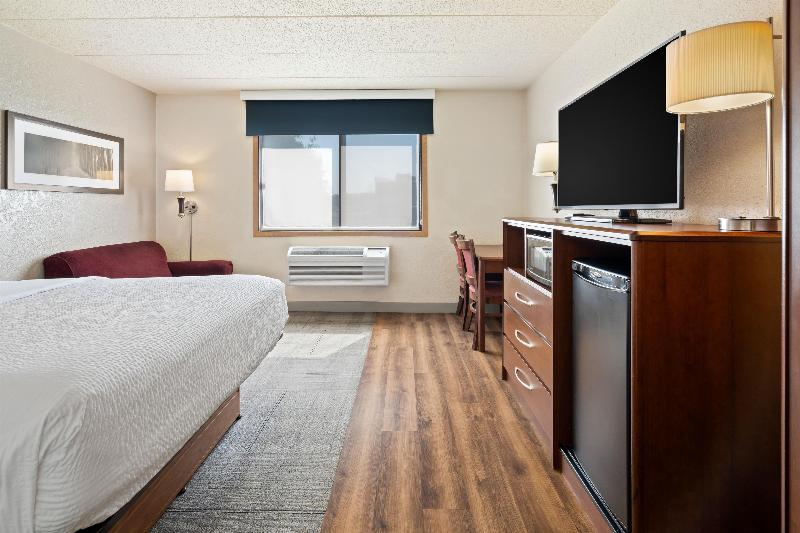 Americinn By Wyndham Dickinson image