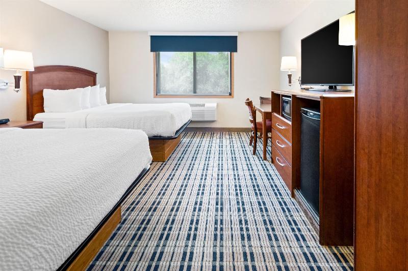 Americinn By Wyndham Dickinson image