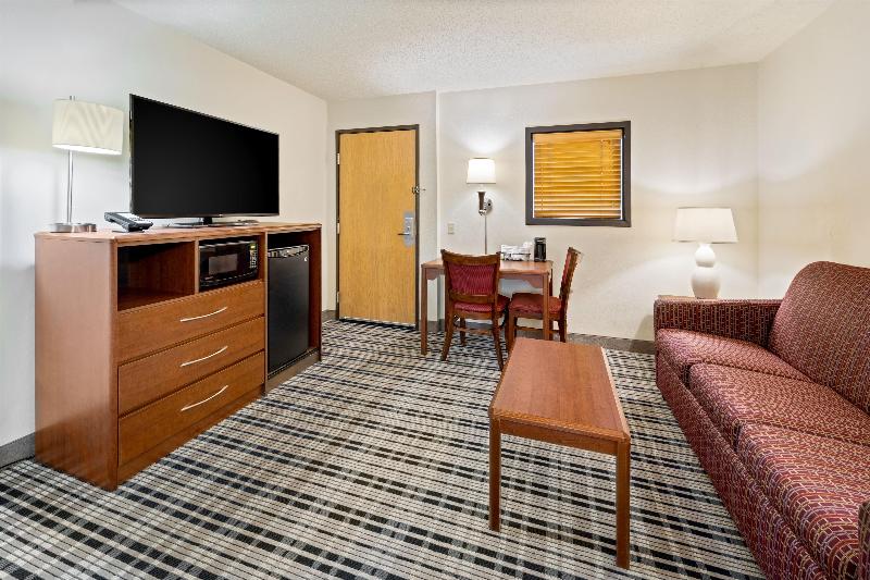 Americinn By Wyndham Dickinson image