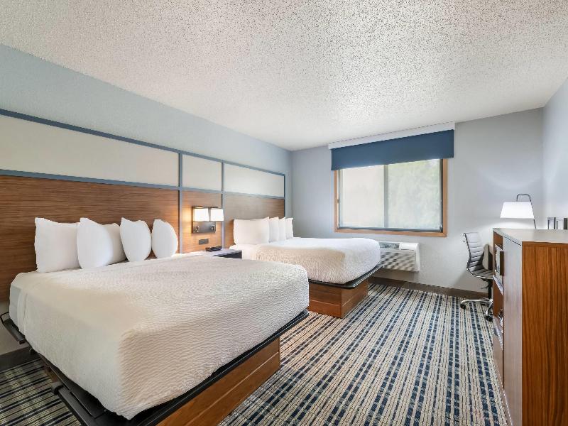 AmericInn by Wyndham Dickinson image