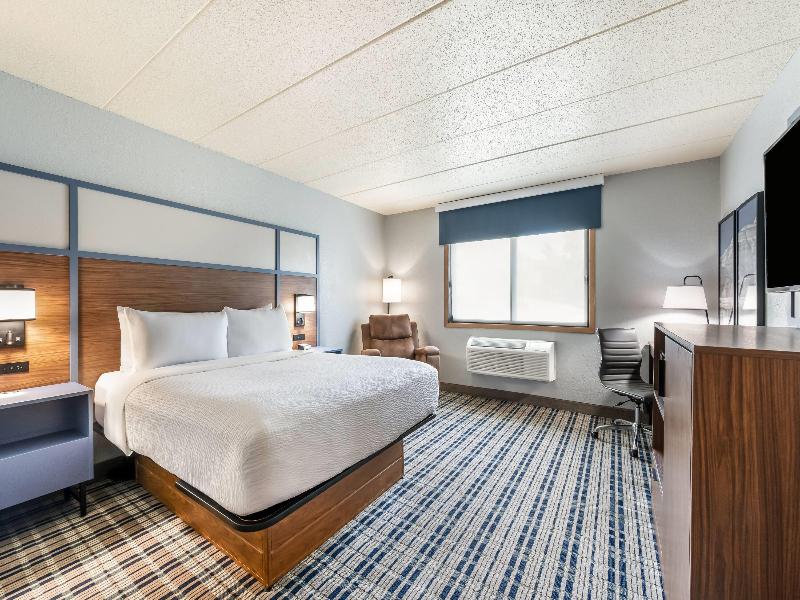 AmericInn by Wyndham Dickinson image