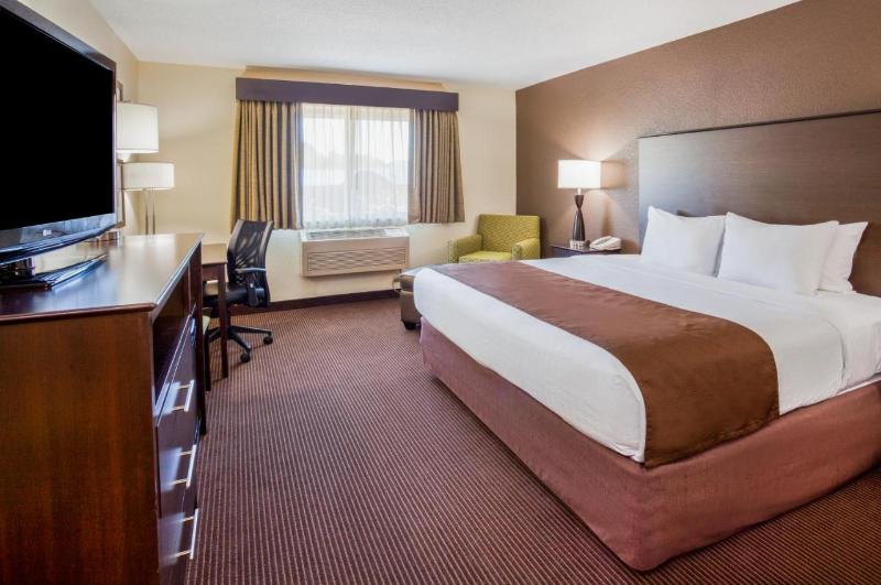 AmericInn by Wyndham Rhinelander image