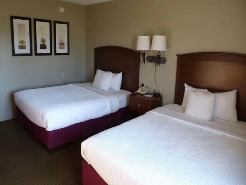 AmericInn by Wyndham Mitchell image