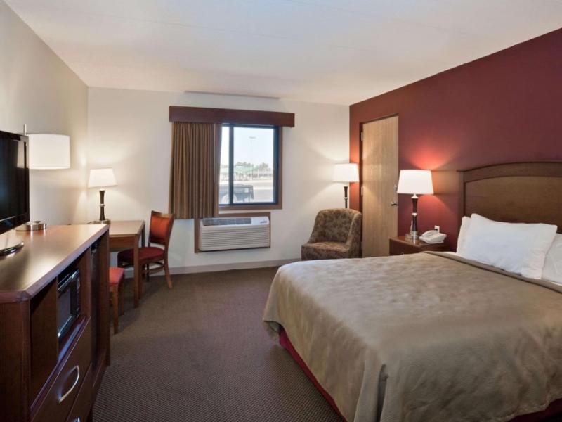 AmericInn by Wyndham Mitchell image
