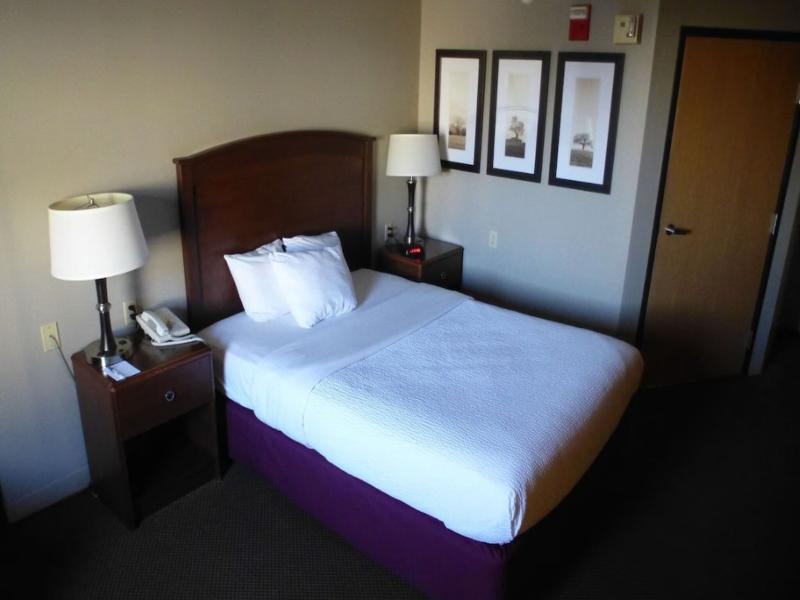 AmericInn by Wyndham Mitchell image