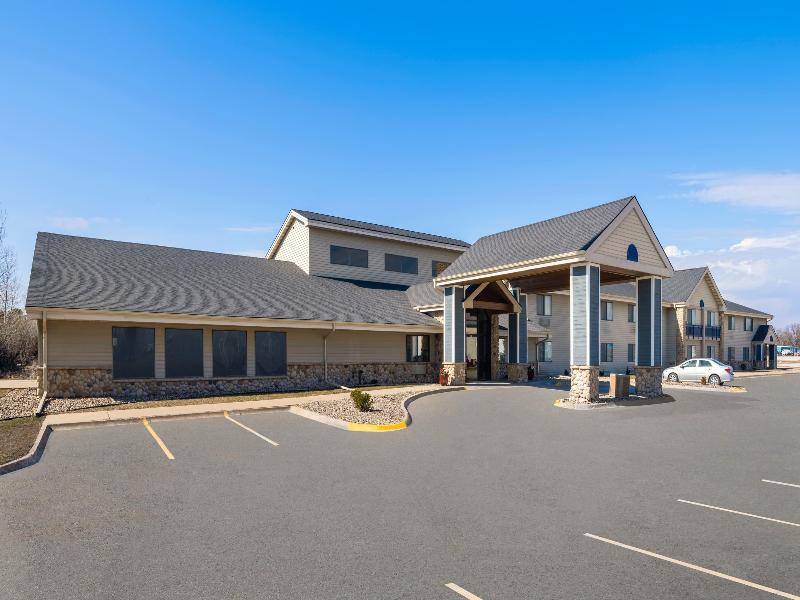 AmericInn by Wyndham Stuart