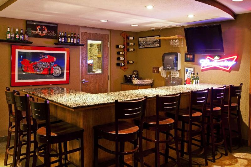 Americinn By Wyndham Anamosa image