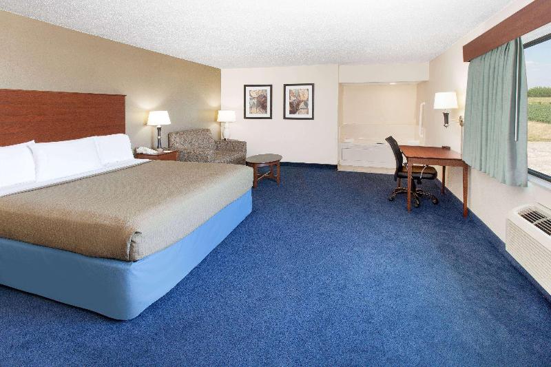 Americinn By Wyndham Webster City image