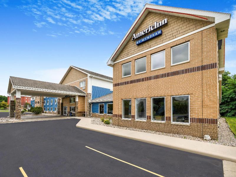 AmericInn by Wyndham Wausau image