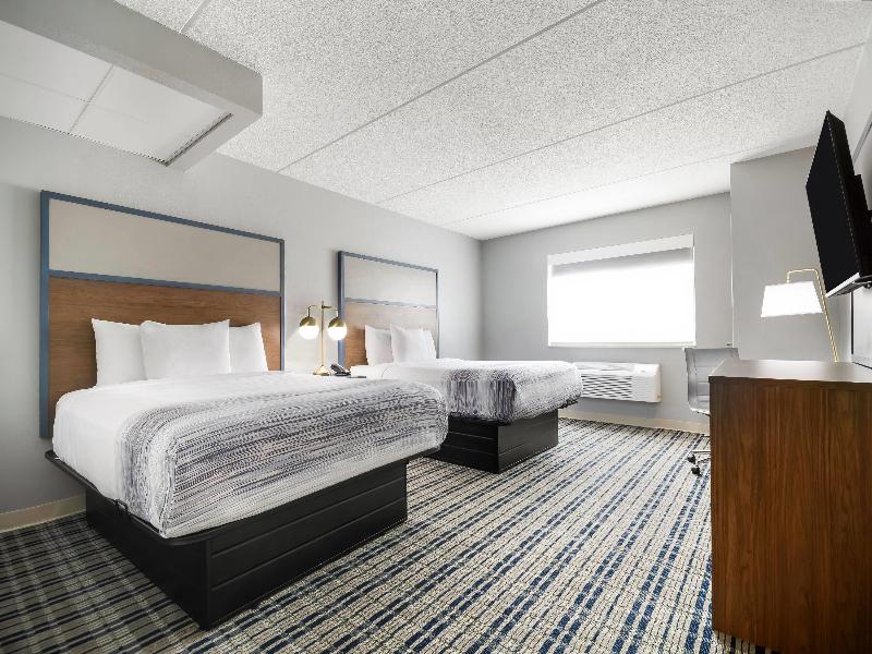 AmericInn by Wyndham Wausau image