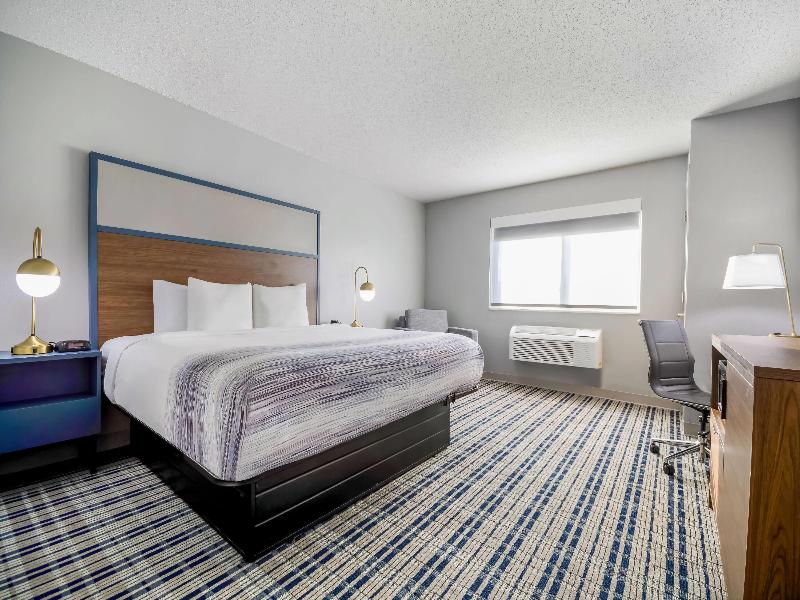 AmericInn by Wyndham Wausau image