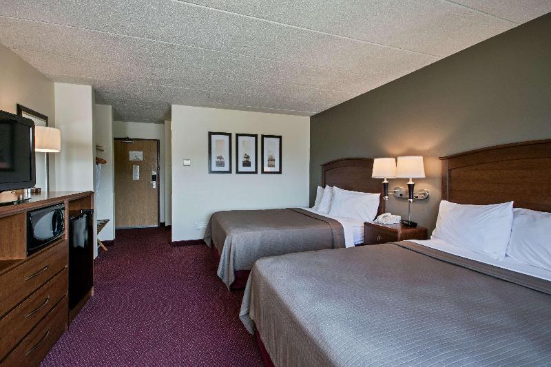 AmericInn by Wyndham Iowa Falls image