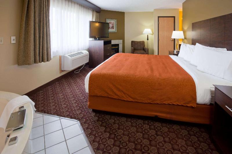 Americinn By Wyndham Blue Earth image 8
