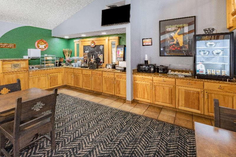 Americinn By Wyndham Sayre image